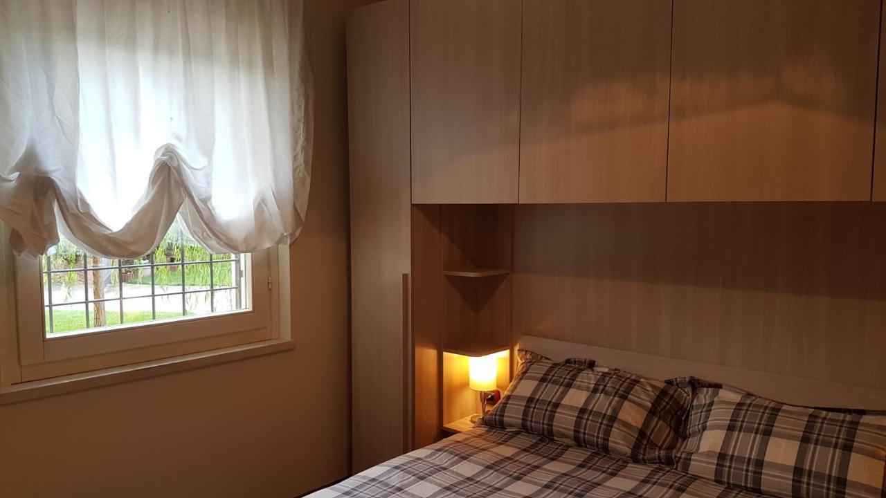 مانربا ديل جاردا Asso Bed & Breakfast المظهر الخارجي الصورة