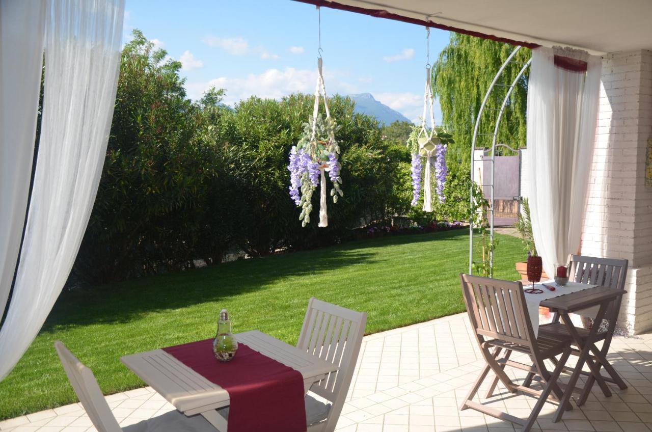 مانربا ديل جاردا Asso Bed & Breakfast المظهر الخارجي الصورة