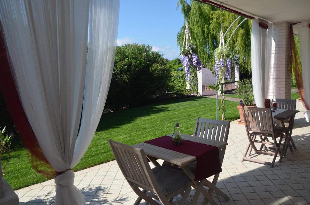 مانربا ديل جاردا Asso Bed & Breakfast المظهر الخارجي الصورة