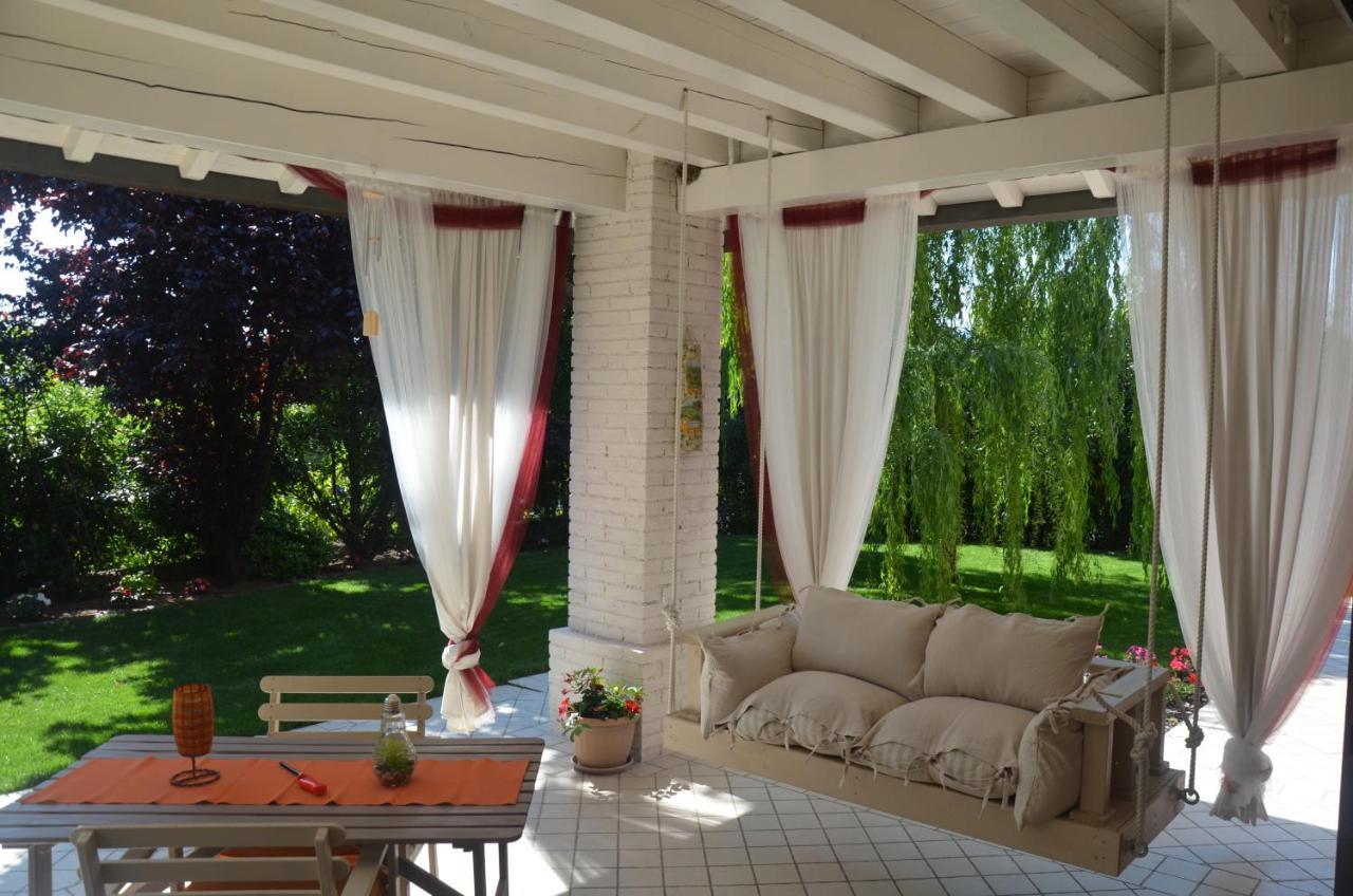 مانربا ديل جاردا Asso Bed & Breakfast المظهر الخارجي الصورة