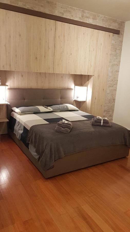 مانربا ديل جاردا Asso Bed & Breakfast المظهر الخارجي الصورة