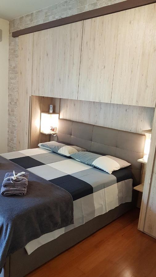 مانربا ديل جاردا Asso Bed & Breakfast المظهر الخارجي الصورة