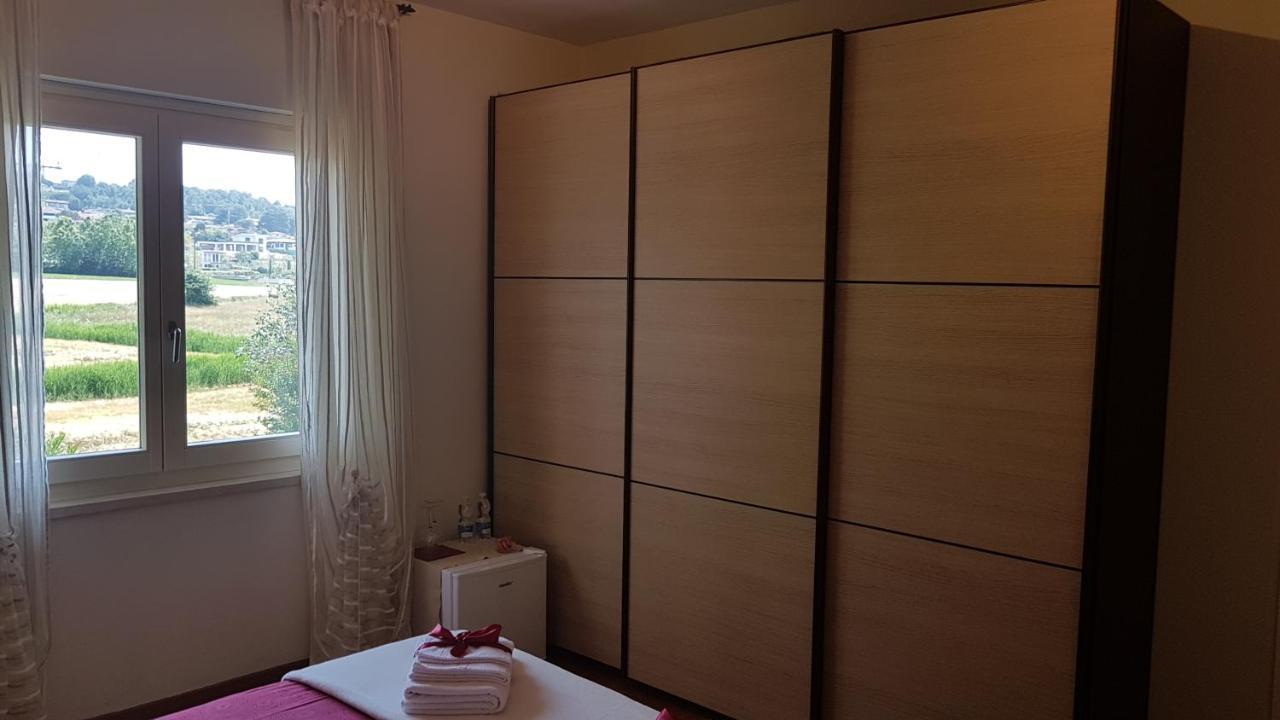 مانربا ديل جاردا Asso Bed & Breakfast المظهر الخارجي الصورة